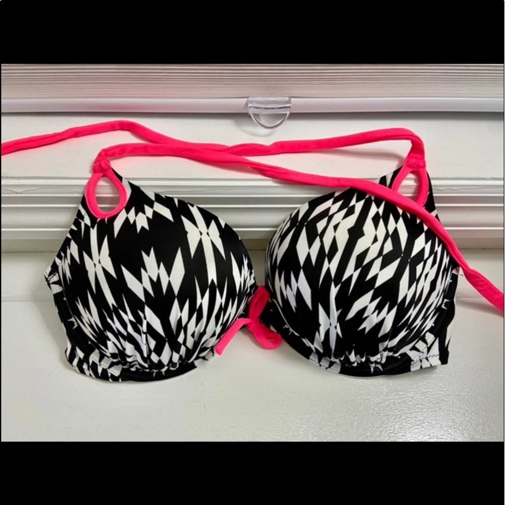 NWOT* VICTORIA’S SECRET BATHING SUIT TOP SIZE 36D
